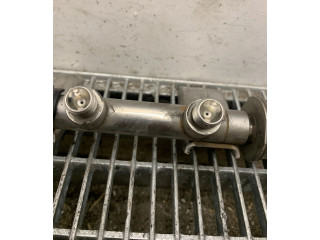 Vstřikovací lišta 7537319 BMW 7 F01 F02 F03 F04 pro benzínový motor 3.0 N54 B30 A