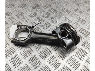 Píst 7933665, 9494399 BMW 2 F44 B38 A15 A