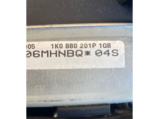 Подушка безопасности водителя 1K0880201P Volkswagen Golf Plus