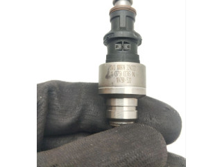 Vstřikovač 1079036N, U026 Audi A8 S8 D4 4H