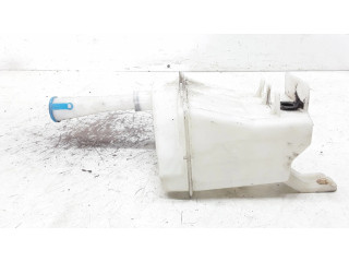 Бачок оконной жидкости    