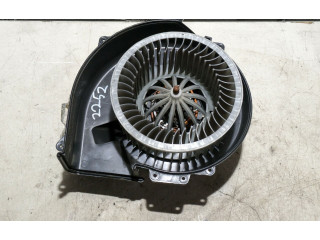 Вентилятор радиатора 6R1819015 Skoda Rapid (NH)