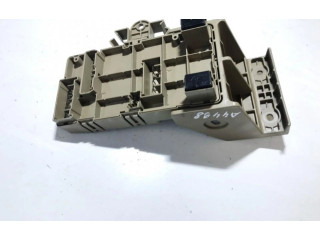 Блок предохранителей  82201fg000, 82201fg000z1   Subaru Forester SH    