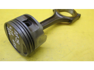 Píst    Audi A8 S8 D3 4E     