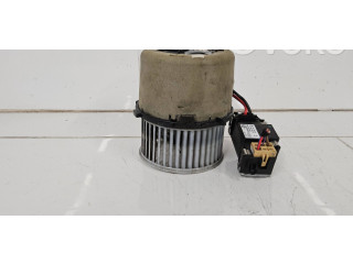Вентилятор печки    8K1820021   Audi A5 8T 8F