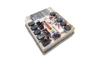 Pojistková skříňka Nissan Note (E11) 2012