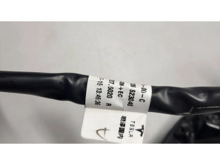 Зеркало электрическое        Tesla Model 3  2017- года   