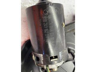 Моторчик дворников MR245600    Mitsubishi Space Star