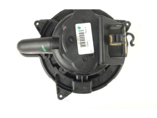 Вентилятор печки    272107302R   Renault Express