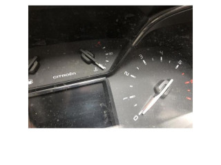 Панель приборов 9828218480, 9828218480   Citroen C3 Aircross       