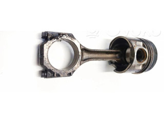 Píst Volkswagen PASSAT B5.5