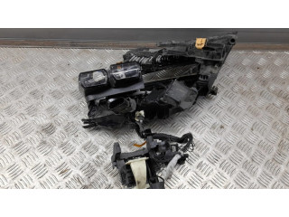 Передняя фара