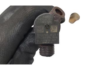 Vstřikovač A6510700595, R9144Z230A Mercedes-Benz C W204 651