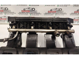 Топливная рампа A2660700395 Mercedes-Benz A W169 для двигателя M266920