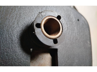 Руль Mitsubishi Carisma 1996 - 1999 года MR740922, 570217300