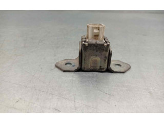 Блок предохранителей 8851A083 Mitsubishi L200