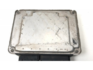 Řídící jednotka 045906019BR, 0281012318 Skoda Fabia Mk1 (6Y) 2007