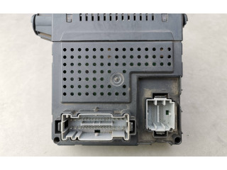 Zámek zadních dveří 30682981 Volvo V70 2006