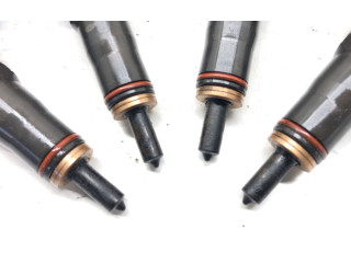 Комплект форсунок     Skoda Octavia Mk2 (1Z)   