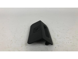 Другая деталь салона