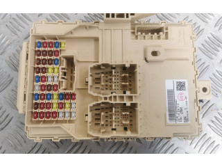 Блок предохранителей 91950J7641 KIA Ceed