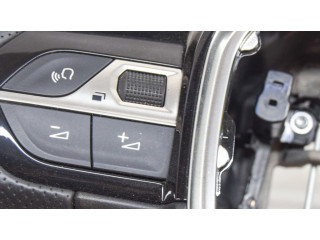 Руль Peugeot 2008 II  2019- года 98255045ZD      