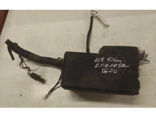 Блок предохранителей C23566760 Audi A6 S6 C5 4B