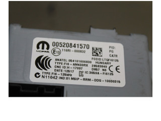 Pojistková skříňka Fiat 500 2010