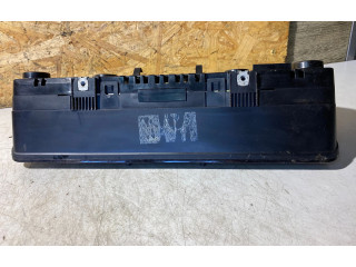 Přístrojová deska Volkswagen Transporter - Caravelle T5 2004 88311346