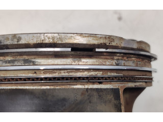 Поршень с шатуном Ford F150 - года