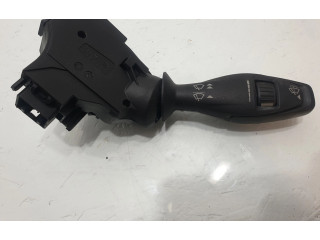 Ручка стеклоочистителей 1537625 Ford Fiesta