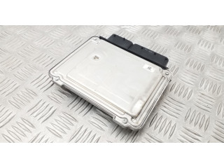 Блок управления двигателем Блок управления 03L906018QL Skoda Yeti (5L)