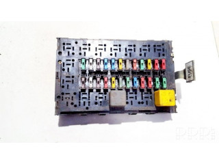 Pojistková skříňka a223 Alfa Romeo 145 - 146 2000