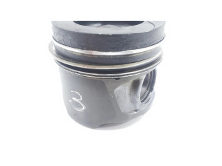 Поршень с шатуном K9K656 120A17296R, 1111AA Dacia Duster