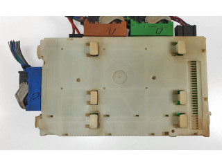 Pojistková skříňka 30765624 Volvo XC70 2006