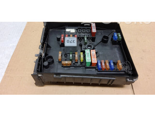 Блок предохранителей 1K0937125, 8H1405102892 Volkswagen Caddy