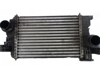 Интеркулер 13283253 Opel Meriva B 1.6