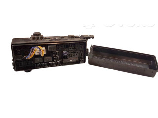 Блок предохранителей PR06900000, PR06401000 Mitsubishi L200