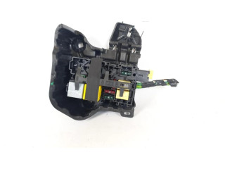 Блок предохранителей 9806192580   Peugeot 2008 I    