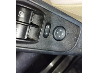 Zpětné zrcátko Fiat Linea 2007