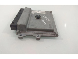 Řídící jednotka 237104736R   Renault Captur 2015