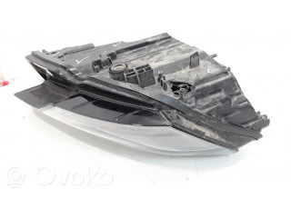 Передняя фара