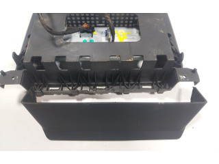 Дисплей       Chrysler Grand Voyager III