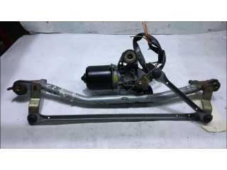 Моторчик дворников     Dacia Duster