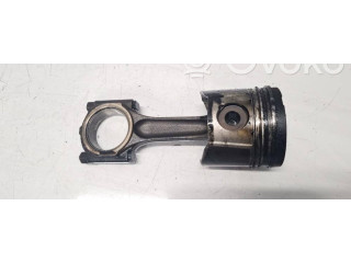  Поршень с шатуном    Peugeot 406  