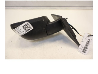 Зеркало электрическое        Mahindra KUV100  2016 -  года   