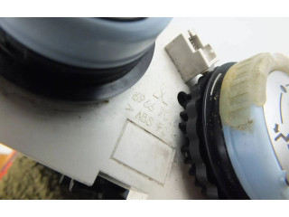 Панель приборов MM0038007 Mitsubishi Colt CZ3