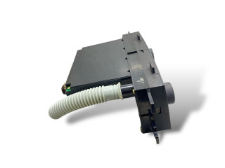 Блок управления климат-контролем 20910836, D8J100817106 Chevrolet Captiva