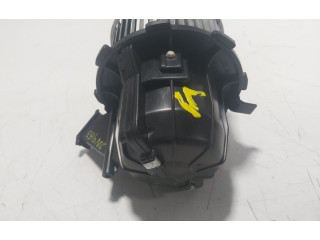 Вентилятор печки 8K2820021C Audi Q5 SQ5