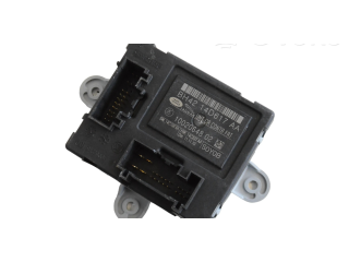 Блок управления дверью Jaguar XJ X351  2009-2019 года BH4214D617AA      